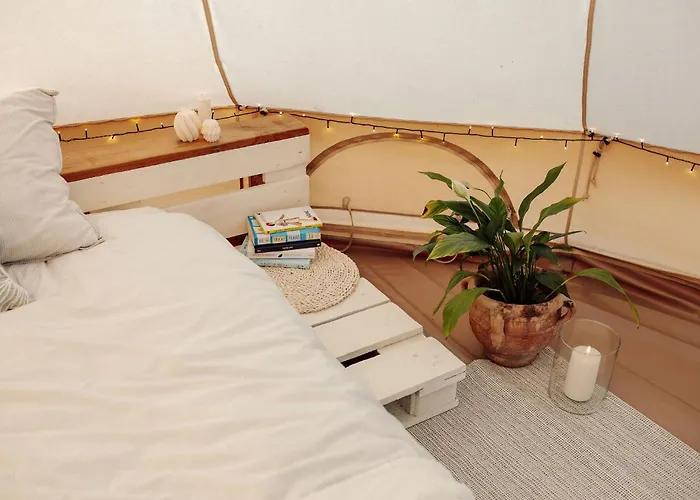 Luxury tent Taeheonni Glaemping Tautsa